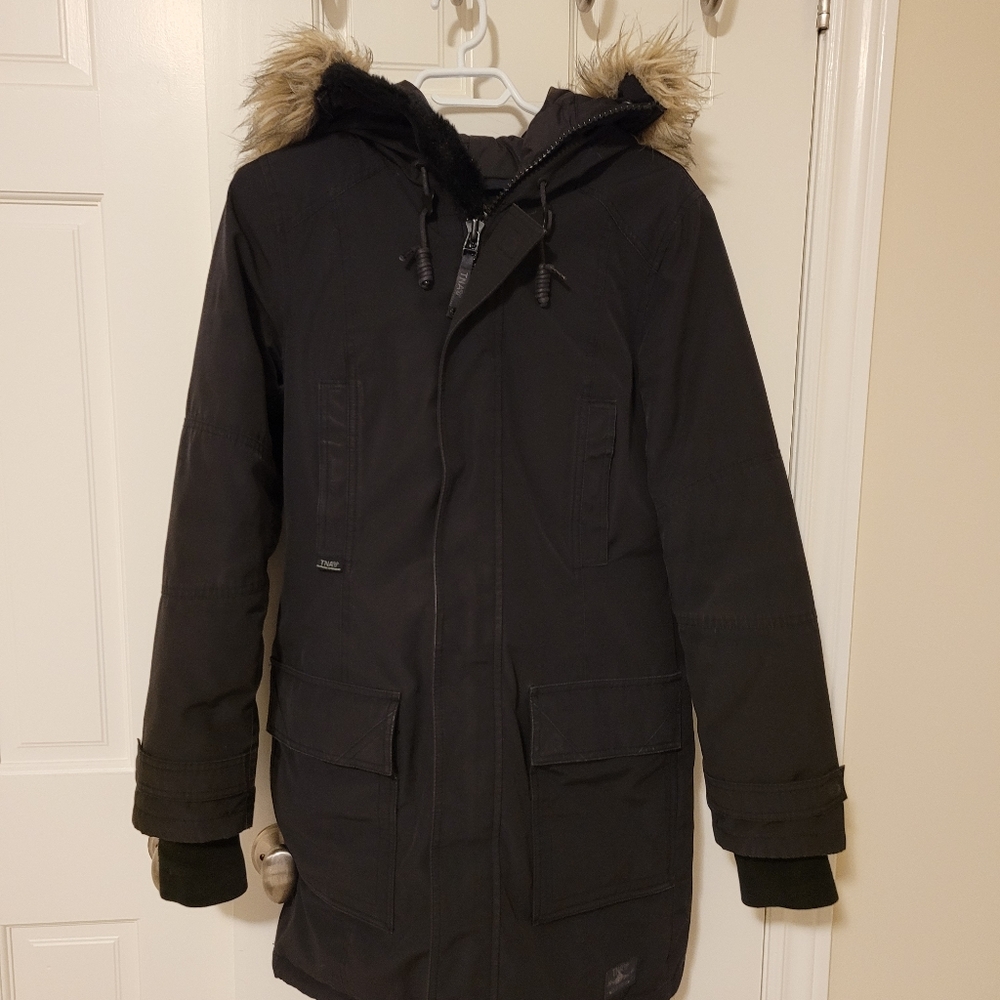 TNA KNEE LENGTH PARKA - DOWN FILLED